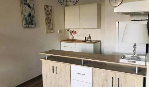 1-izb. apartmán, Antolska ul., Petržalka, rezidencia Draždiak