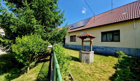 Rodinný dom a tradičná kopaničiarska chalupa Bukovec, okres Myjava