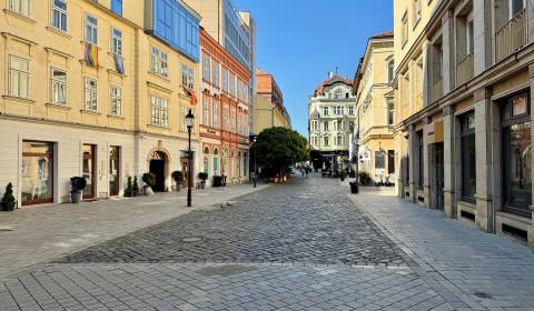 2i zariadený byt , Laurinská ul., BA I.- Staré Mesto, 57,30m2