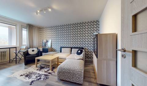 | Priestranný 3,5i byt | 75m² | Bazovského ul. I