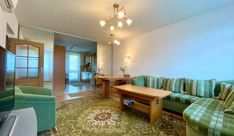 3-izbový byt s dvomi loggiami 90m2 | Ružinov