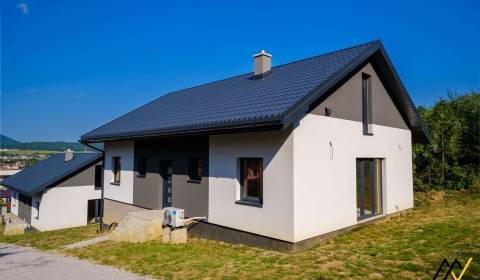 RODINNÉ DOMY, PREŠOV - VEĽKÝ ŠARIŠ, ULICA TULČÍCKA