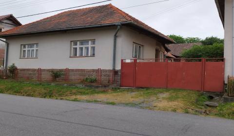 RODINNÝ DOM s pozemkom + záhrada, Ostrá Lúka okr.Zvolen