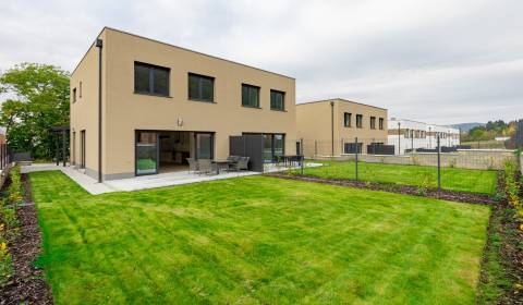 5i RD pod lesom v Hainburgu, 155m2, A/C, 2x parking, TOP2