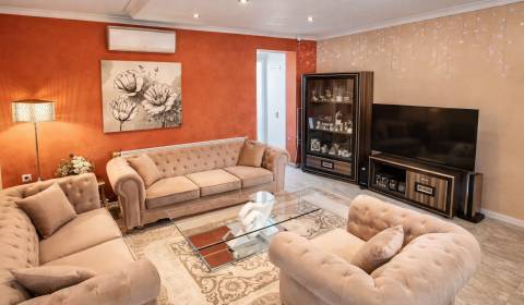 Predaj, 3-izbový byt s dvomi parkovacími miestami