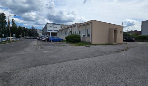 Veľký GASTRO priestor, kuchyňa, jedáleň a príslušenstvo