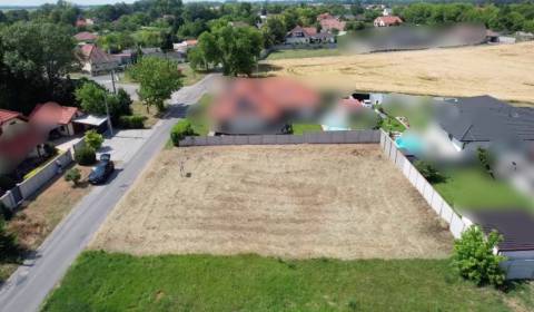 TOP stavebný pozemok len 25 min od Bratislavy