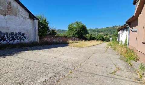 SLOVREAL predaj pozemku Žiar nad Hronom, 2149 m2