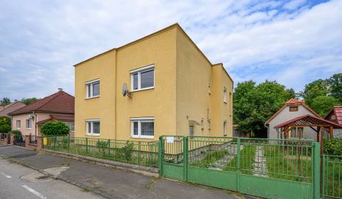 Rodinný dom s veľkým pozemkom na predaj – Vidiná, okres Lučenec