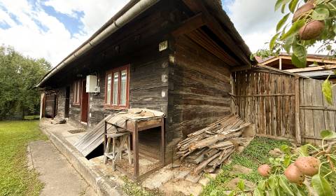 Exkluzívne na predaj drevenica s pozemkom 406 m2, Papradno