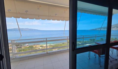 Sarandë - zariadený apartmán s otvoreným výhľadom na more