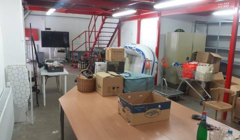 Sklad 150 m2 pri Zlat. pieskoch (čistý,suchý,vykurovaný,klimatizovaný)