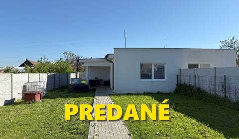 PREDANÉ  - Moderný 3-izbový dom so súkromím – Košúty, GA