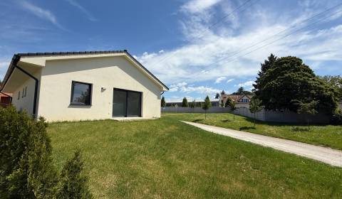 PREDAJ - NOVOSTAVBA - NEMČIŇANY