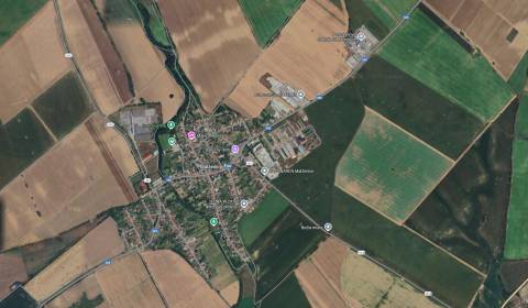 Stavebný pozemok na predaj – 6272 m² v obci Malženice, len 9 km od Trn