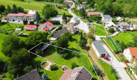 Na predaj stavebný pozemok 830 m2, Bodovka