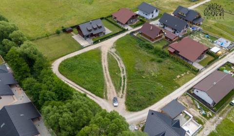 Pozemok snov vo Valčianskej doline – 2 557 m² priamo pri Snowlande