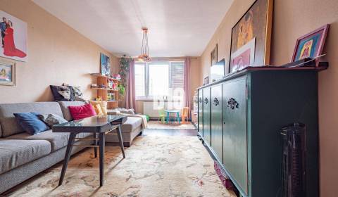 REZERVOVANÉ - 3 izbový byt pri centre Nitry