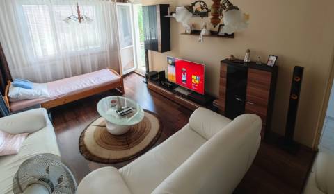 Predaj: SEVERNÁ - 3 izbový bauring 67 m2 s loggiou