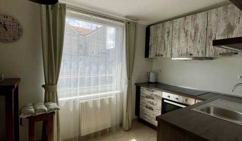 PRENÁJOM 2-izbový byt, Žilina - Centrum