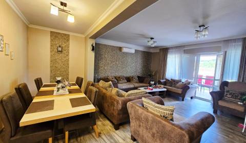 *NA PREDAJ* priestranný rodinný dom Moravany nad Váhom