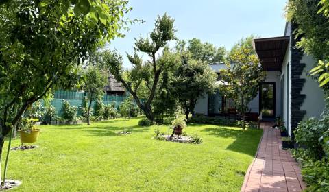 Na predaj 5 izbový bungalov, obec Zálesie, okr. Senec, Dolnomajerská