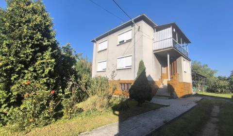‼️  RODINNÝ DOM S KRÁSNYM POZEMKOM NA PREDAJ - OSLANY okr. PRIEVIDZA‼️