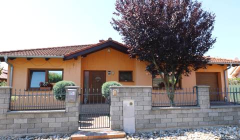 Na predaj samostatne stojaci rodinný dom, Hviezdoslavov