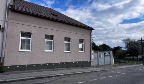 PREDAJ – 3i rodinný dom v Bratislave, Račianske mýto – Smrečianska