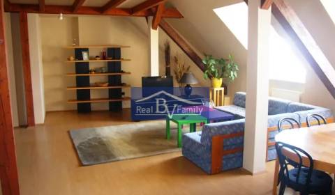 PRENAJATÉ - PRENÁJOM, GROSSLINGOVA, STARÉ MESTO - 4 IZBOVÝ BYT