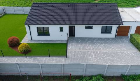 Posledný dom za túto cenu, 4 izbový bungalov, novostavba, Tomášov.
