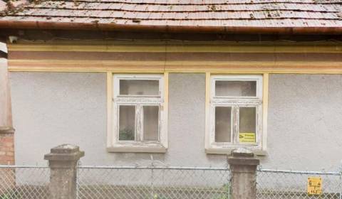 Rodinný dom-chalupa, Göncruszka