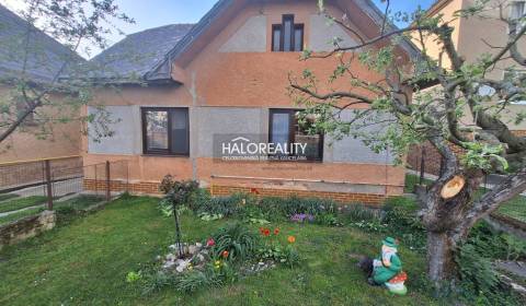 REZERVOVANÉ - Predaj, rodinný dom Diviaky nad Nitric...