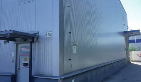 Skladovo - kancelársky priestor 311 m2 (151 m2 + 160 m2) v Ružinove