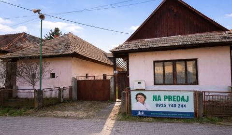 Rodinný dom s veľkým pozemkom vo vinárskom regióne – Hontianske Nemce 