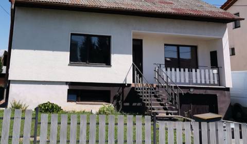 6 izbový dom Hosťovce 