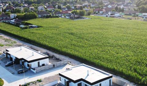 VRAKÚŇ: Moderný 4-izbový rodinný dom v krásnej novej lokalite