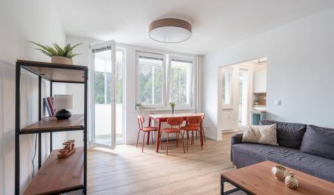 Moderný 3-izbový byt s loggiou v atraktívnej lokalite Karlovej Vsi 