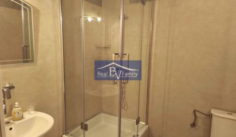 PRENAJATÉ - PRENÁJOM, CHRASŤOVÁ, NOVÉ MESTO - 2 IZBOVÝ BYT