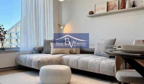 PREDANÉ - PREDAJ, BOTTOVA, STARÉ MESTO - 2 IZBOVÝ BYT