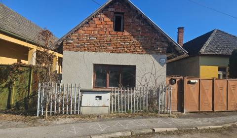 Rodinný dom v obci Ivanovce 