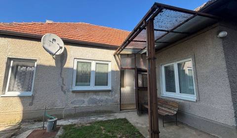 Rodinný dom Krušovce / časť Dolné Chlebany