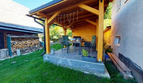 Drevenička po čiastočnej rekonštrukcii na okamžité užívanie Heľpa