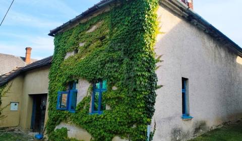 Vidiecka dvojpodlažná chalupa v katastri obce Lubina na predaj