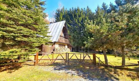 NOVÁ CENA! Na predaj rekreačná chata v srdci prírody – Hriňová Košútka