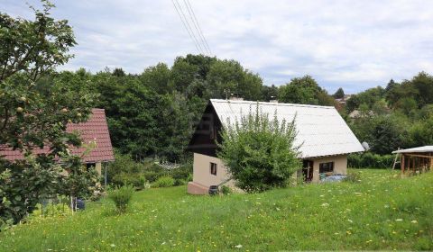 Útulná chalupa v malebnom prostredí Podpoľania