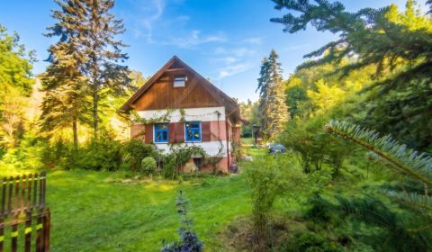 REZERVOVANE - Cena dohodou Útulná chalúpka v romantickom prostredí Pod