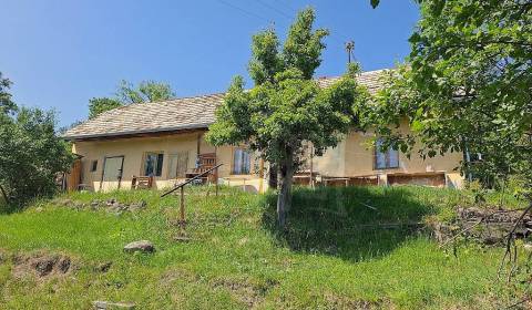 NOVÁ CENA - Jedinečné miesto s výhľadom, pokojom a potenciálom