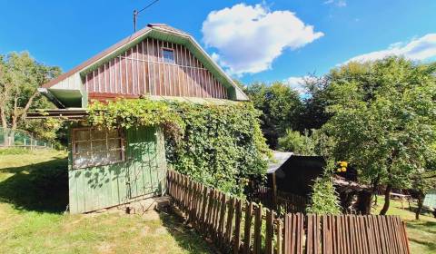 Zachovalá drevenica uprostred prírody, na okraji Turzovky