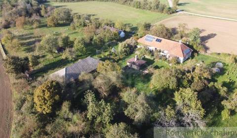 Rodové hospodárstvo pod Sitnom, Žemberovce.